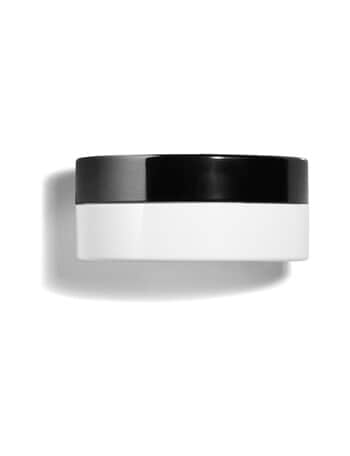 CHANEL HYDRA BEAUTY NUTRITION Nourishing Lip Care 10g product photo