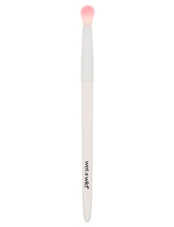 wet n wild Make Up Crease Brush product photo