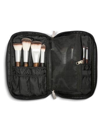 Chi Chi The Ultimate Professional Brush Set product photo