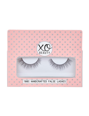 xoBeauty The Innocent Lash product photo