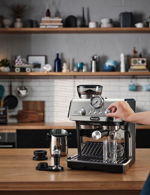 DeLonghi La Specialista Arte Coffee Machine, EC9155MB product photo View 18 L