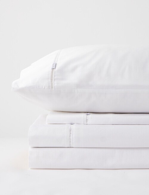 Kate Reed Sloane Sheet Set, White product photo View 02 L