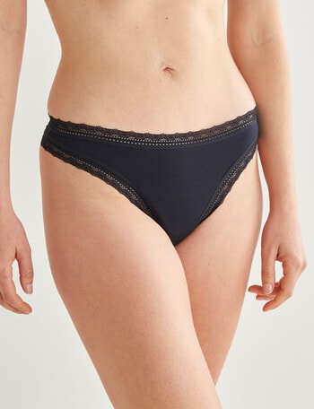 Jockey Woman Paris Delicate Modal Gee Brief, Black, 8-22 product photo
