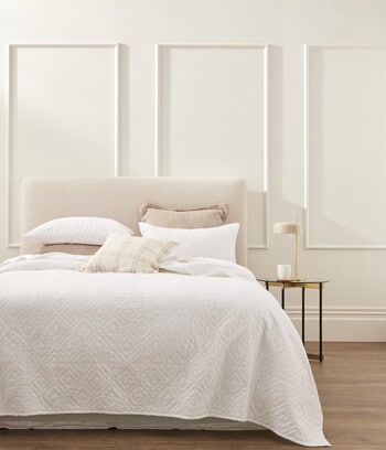 Kate Reed Gigi Coverlet, White product photo