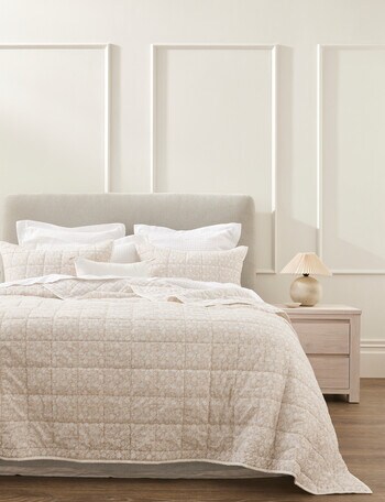 Kate Reed Monsoon Coverlet, White product photo