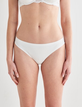 Lyric Juliet Laser Lace G-String Brief, White product photo