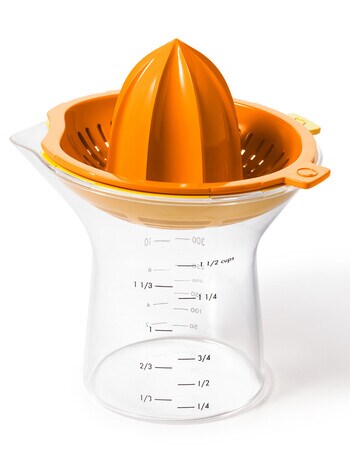 Oxo Good Grips 2 in 1 Citrus Juicer product photo