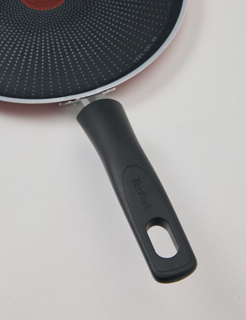 Tefal Daily Expert Pancake Pan, 25cm product photo View 03 L