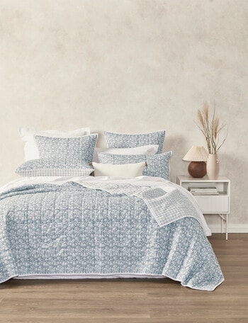 Kate Reed Aurora Coverlet product photo