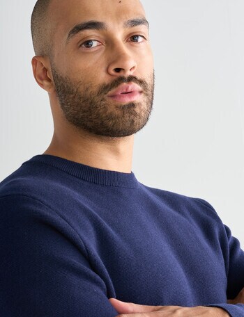 L+L Milan Crew Knit Jumper, Navy product photo