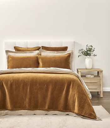 Kate Reed Matteo Coverlet product photo