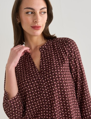 Oliver Black Tile Print Mandarin Shirt, Red product photo