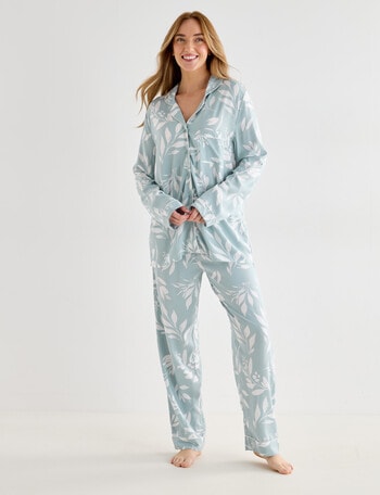 Whistle Sleep Classic Leaf Long Sleeve PJ Set, Soft Green product photo