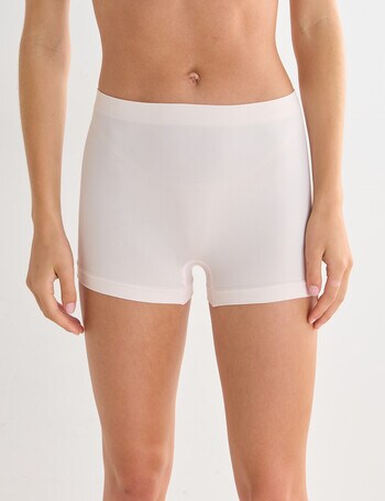 Honey Vegas Seamfree Shortie Brief, Soft Pink product photo