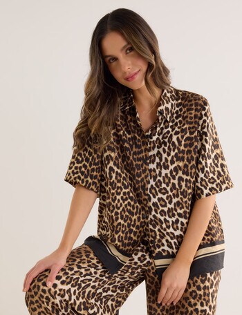 Whistle Collared Boxy Shirt, Animal Print product photo