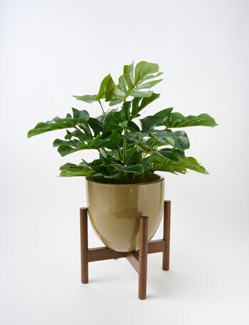 M&Co Verro Planter, Olive, Medium product photo