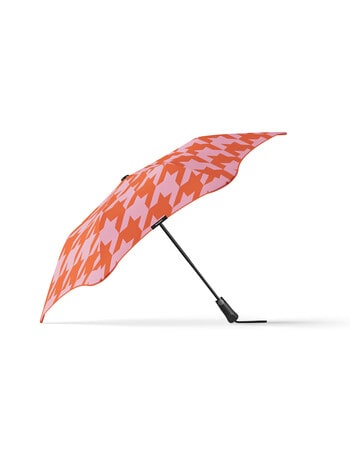 Blunt Metro Umbrella Houndstooth, Candy product photo