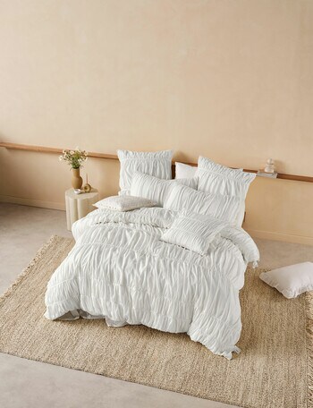 Linen House Layla Duvet Cover Set product photo