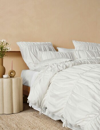 Linen House Layla Duvet Cover Set product photo