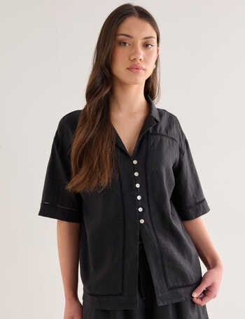 Mineral Lani Lace Trim Linen Shirt, Black product photo