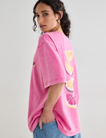 Zest Arancia Vintage Wash Holiday Tee, Pink product photo
