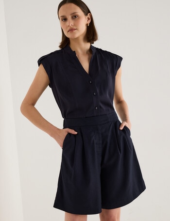 Jigsaw Francine Linen Blend Shorts, Navy product photo