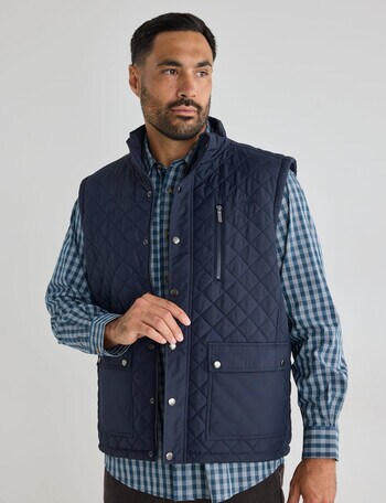 Logan Bayline Quilted Vest, Navy product photo
