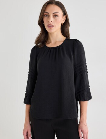 Oliver Black Three Quarter Sleeve Pleat Detail Top, Black product photo