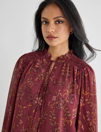 Whistle Three Quarter Sleeve Shirred Blouse, Deep Plum product photo