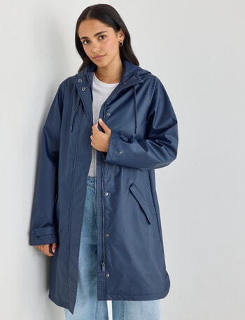 Xcesri Showerproof Jacket, Navy product photo