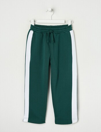 Mac & Ellie Oversize Side Panel Trackpant, Green product photo