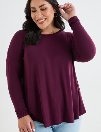 Bodycode Curve Boxy Long Sleeve Tee, Cherry Lacquer product photo