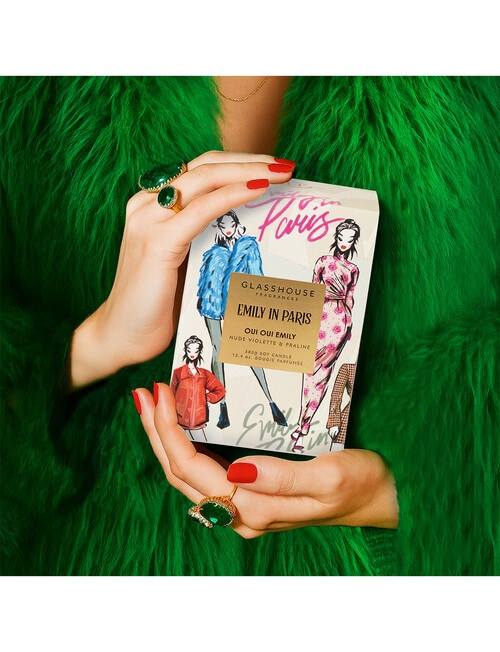 Glasshouse Fragrances Emily In Paris Candle, Oui Oui Emily, 380g product photo View 02 L