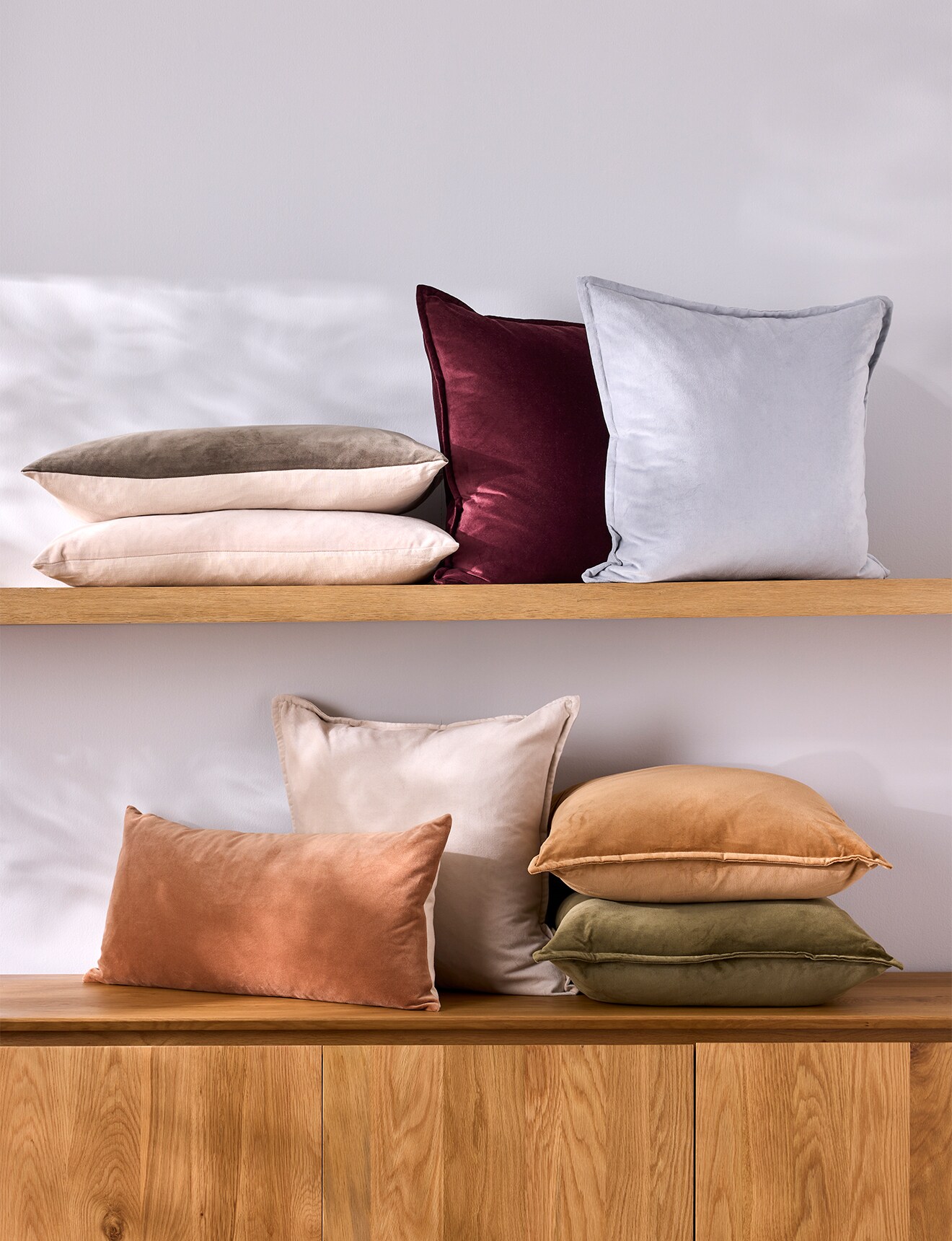 HAVEN Home D&eacute;cor Cotton Velvet Cushion product photo