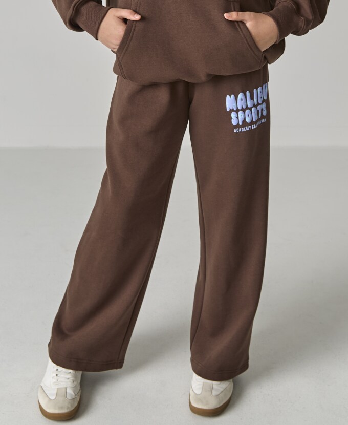 SHOP PANTS & LEGGINGS